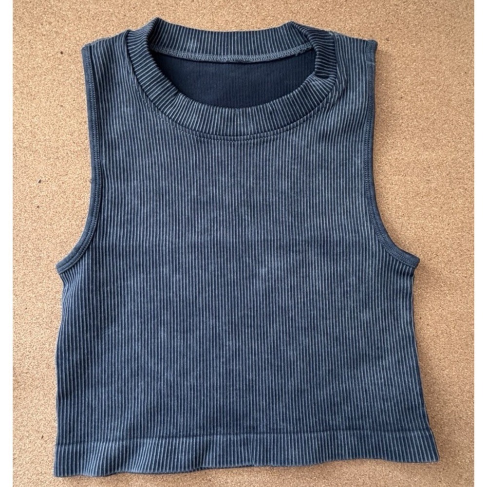 OQQ Ribbed Seamless Tank Top Black‎ Gray NWOT Size S